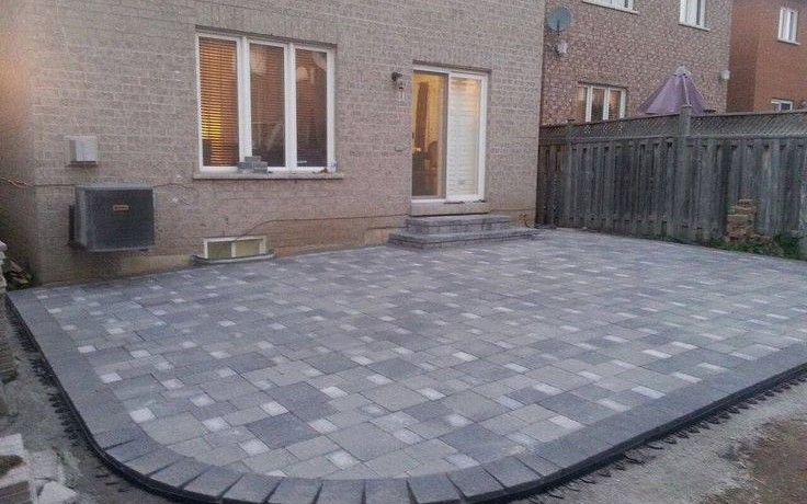 Patios that bring magic to backyards_1715152035 (1)